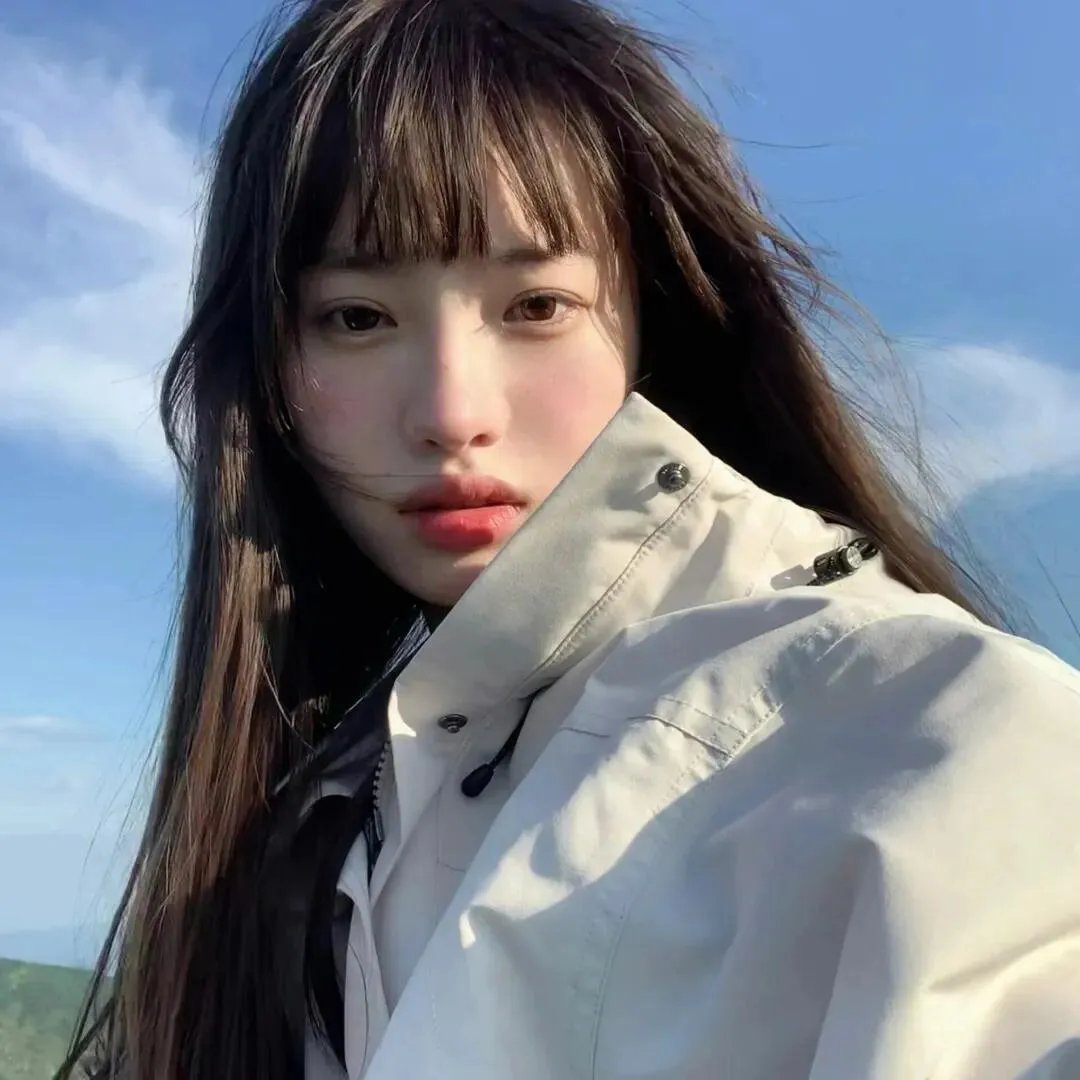 津津井小姐